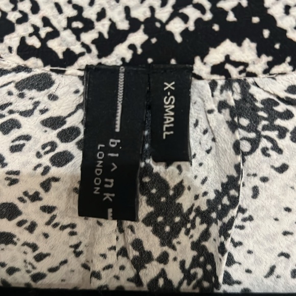 Snake print blouse - Picture 4 of 4